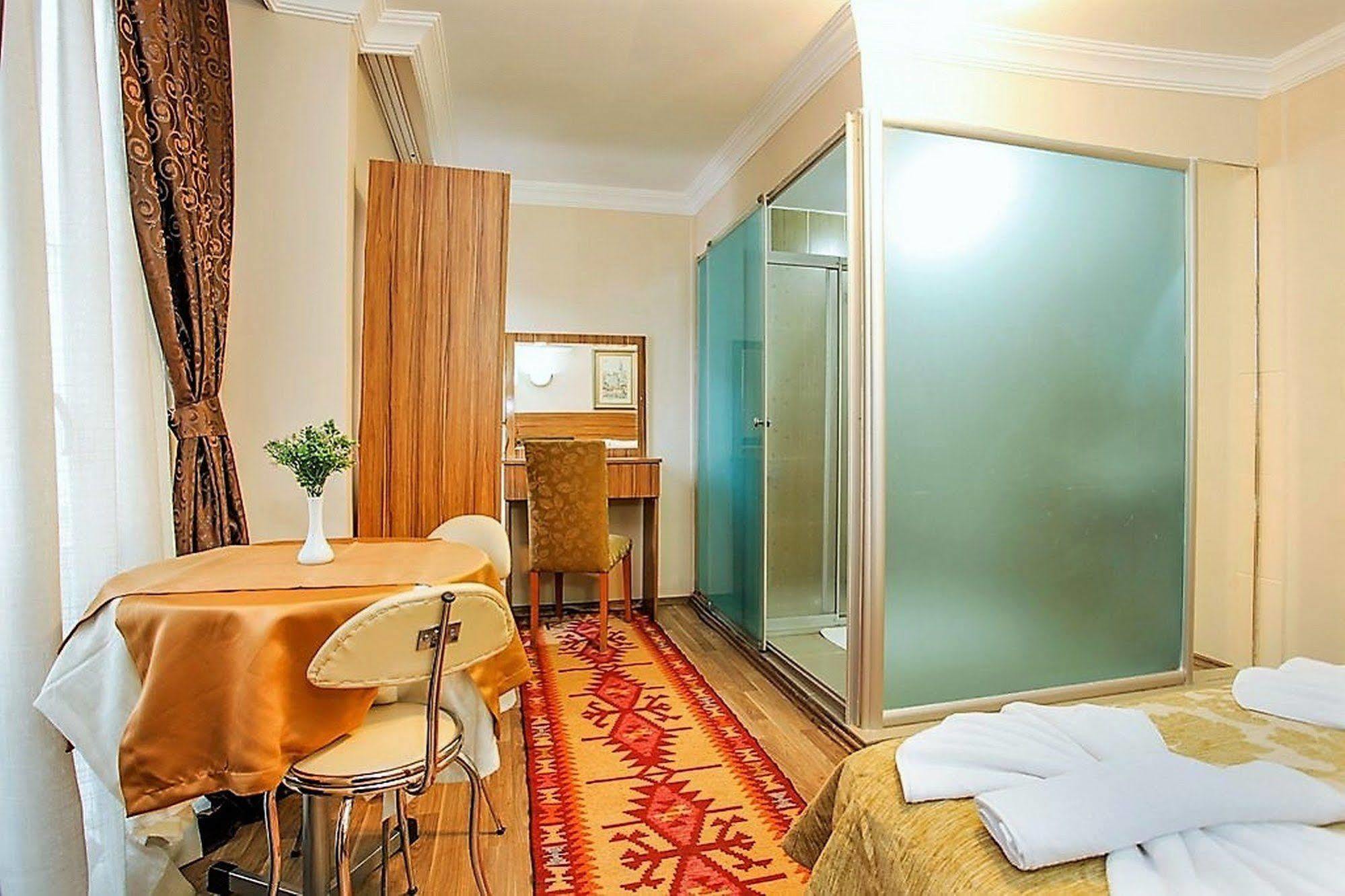 Casa Mia Hotel Istanbul Exterior foto