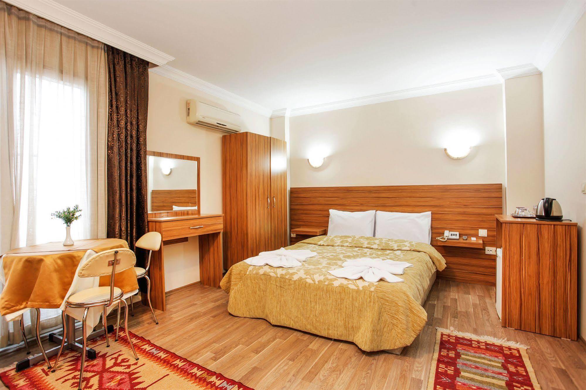 Casa Mia Hotel Istanbul Exterior foto