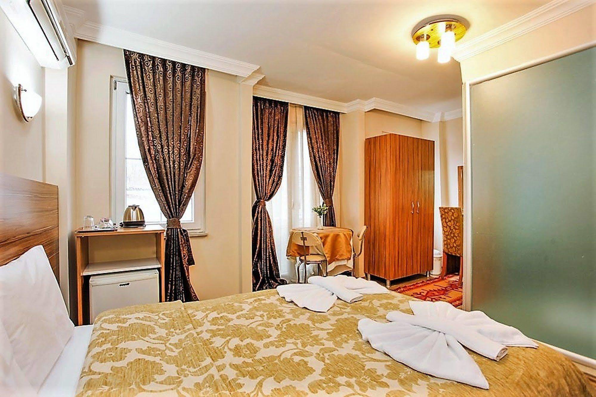 Casa Mia Hotel Istanbul Exterior foto